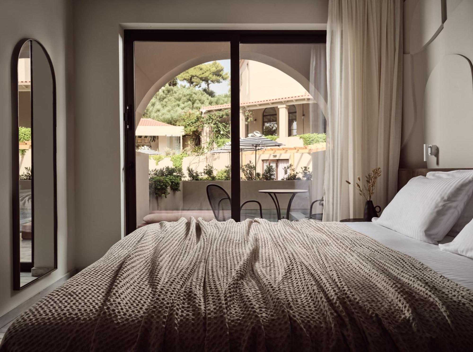 Hotel Pallas ラガナス エクステリア 写真